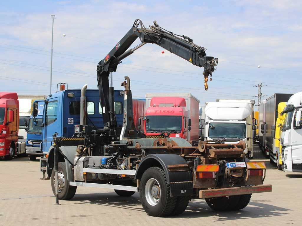 Mercedes-Benz AXOR 1824, CRANE HIAB 099B-3 DUO, 4x4 - Caminhão grua: foto 4 Mercedes-Benz AXOR 1824, CRANE HIAB 099B-3 DUO, 4x4 - Caminhão grua: foto 4