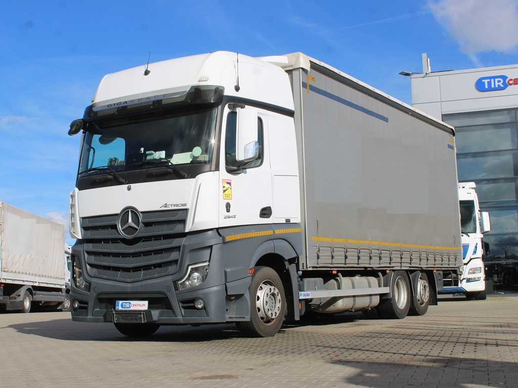 Mercedes-Benz Actros 2542, EURO 6, 6X2, NAVIGATION - Caminhão com lona: foto 1 Mercedes-Benz Actros 2542, EURO 6, 6X2, NAVIGATION - Caminhão com lona: foto 1