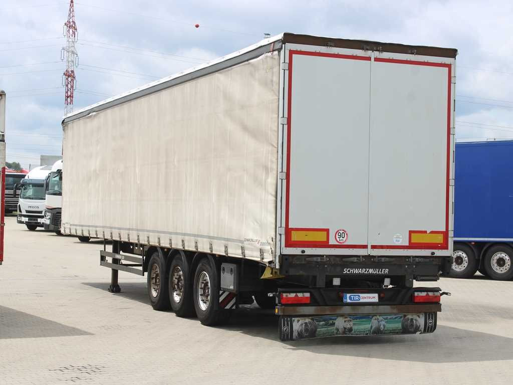 Schwarzmüller SPA 3/E, LIFTING AXLE, MULDA, SAF, MULTILOCK - Semi-reboque de lona: foto 4 Schwarzmüller SPA 3/E, LIFTING AXLE, MULDA, SAF, MULTILOCK - Semi-reboque de lona: foto 4