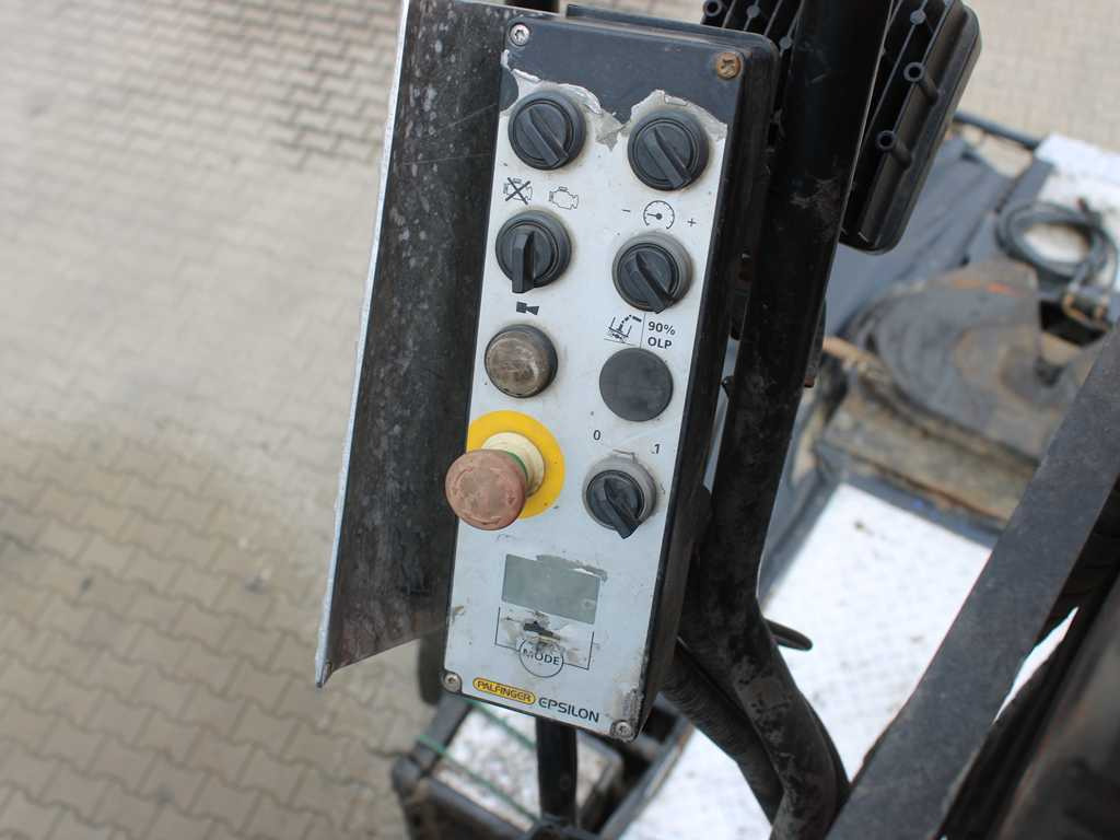 Tractor MAN TGS 33.500, 6X6, EURO 6, RETARDER, PALFINGER HYDRAULIC ARM Q170Z96: foto 9