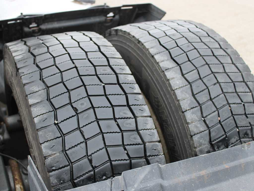 Tractor Renault T 460, EURO 6, LOWDECK, AIR SUSPENSION: foto 18