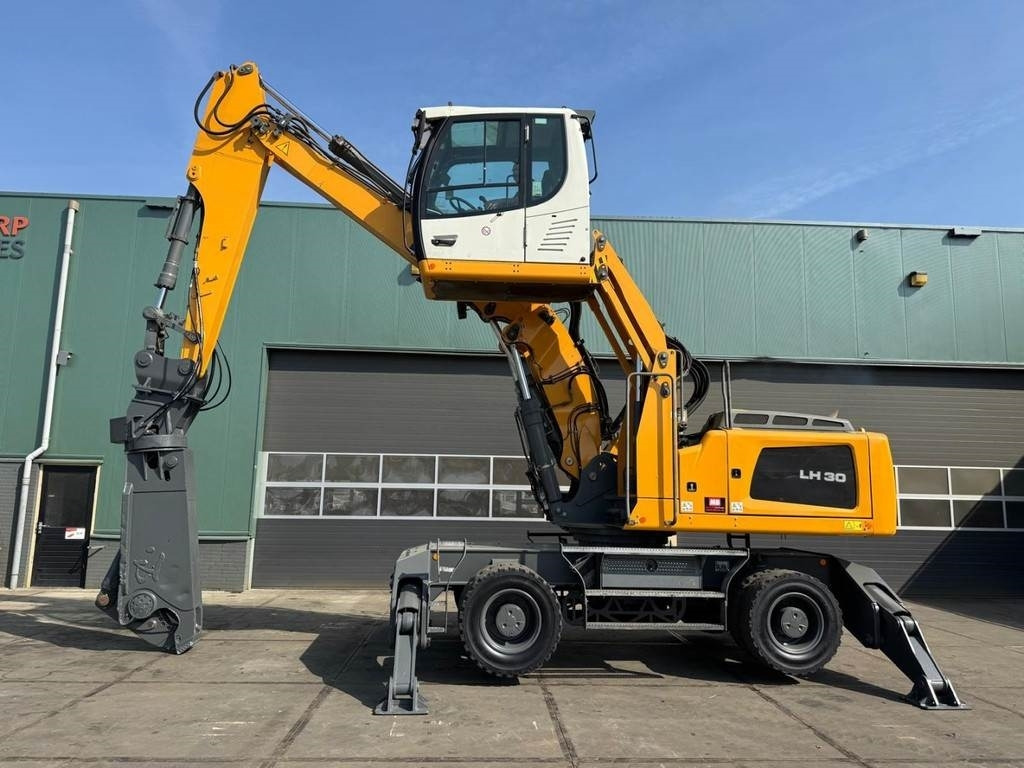 Liebherr LH 30 M - Manipulador de material: foto 1 Liebherr LH 30 M - Manipulador de material: foto 1