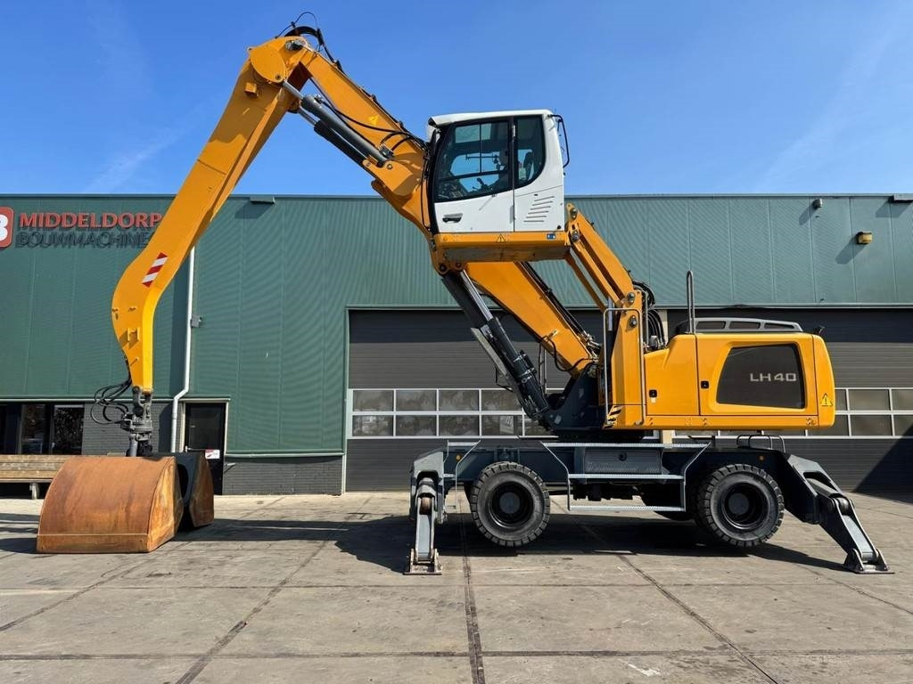 Liebherr LH 40 M - Manipulador de material: foto 1 Liebherr LH 40 M - Manipulador de material: foto 1