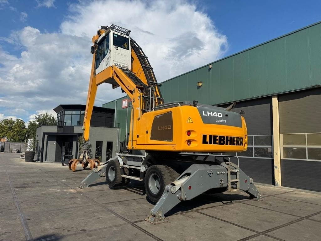 Liebherr LH 40 M - Manipulador de material: foto 3 Liebherr LH 40 M - Manipulador de material: foto 3