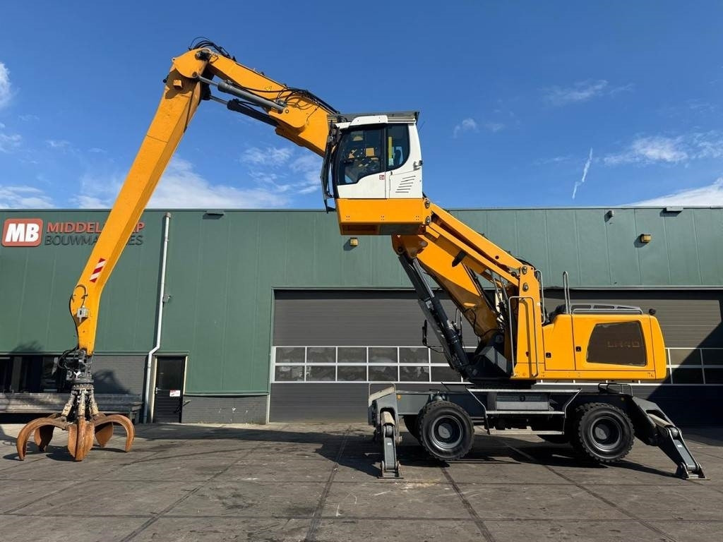 Liebherr LH 40 M - Manipulador de material: foto 1 Liebherr LH 40 M - Manipulador de material: foto 1