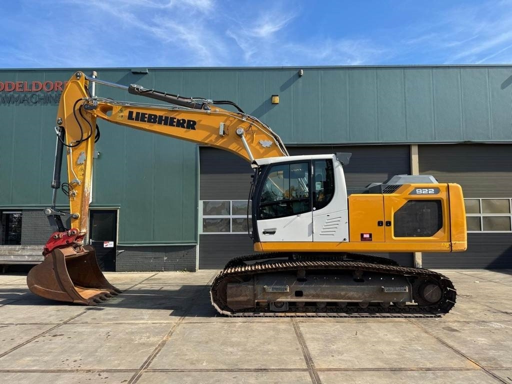 Liebherr R922 LC - Escavadora de rastos: foto 1 Liebherr R922 LC - Escavadora de rastos: foto 1