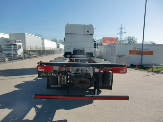 DAF XF 480 FAR BDF SSC Euro 6 Liftachse, Retarder - Caminhão transportador de contêineres/ Caixa móvel: foto 5 DAF XF 480 FAR BDF SSC Euro 6 Liftachse, Retarder - Caminhão transportador de contêineres/ Caixa móvel: foto 5