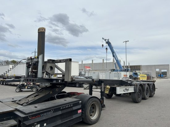 FLIEGL 30 ft Container Kippchassis ,Alufelgen - Semireboque transportador de contêineres/ Caixa móvel: foto 1 FLIEGL 30 ft Container Kippchassis ,Alufelgen - Semireboque transportador de contêineres/ Caixa móvel: foto 1