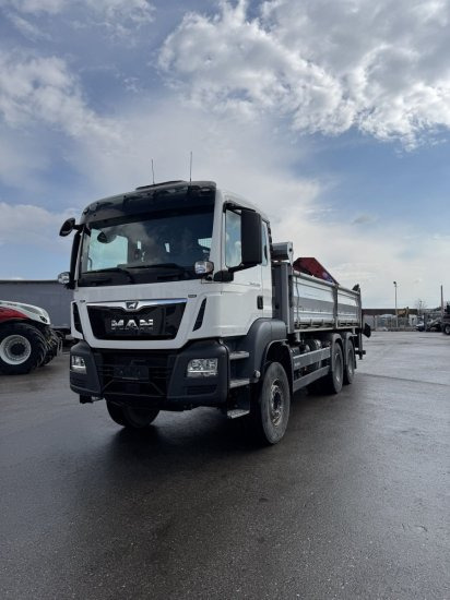 MAN TGS 26.430 6x4 3-Seitenkipper, HMF 2020K-RC Heckkran abnehmbar, - Caminhão basculante, Caminhão grua: foto 1 MAN TGS 26.430 6x4 3-Seitenkipper, HMF 2020K-RC Heckkran abnehmbar, - Caminhão basculante, Caminhão grua: foto 1