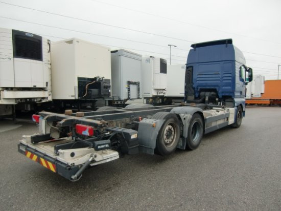 MAN TGX 26.440 BDF, XXL, Retarder, Automatik, E6, Liftachse, - Caminhão transportador de contêineres/ Caixa móvel: foto 4 MAN TGX 26.440 BDF, XXL, Retarder, Automatik, E6, Liftachse, - Caminhão transportador de contêineres/ Caixa móvel: foto 4