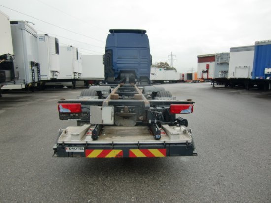 MAN TGX 26.440 BDF, XXL, Retarder, Automatik, E6, Liftachse, - Caminhão transportador de contêineres/ Caixa móvel: foto 5 MAN TGX 26.440 BDF, XXL, Retarder, Automatik, E6, Liftachse, - Caminhão transportador de contêineres/ Caixa móvel: foto 5
