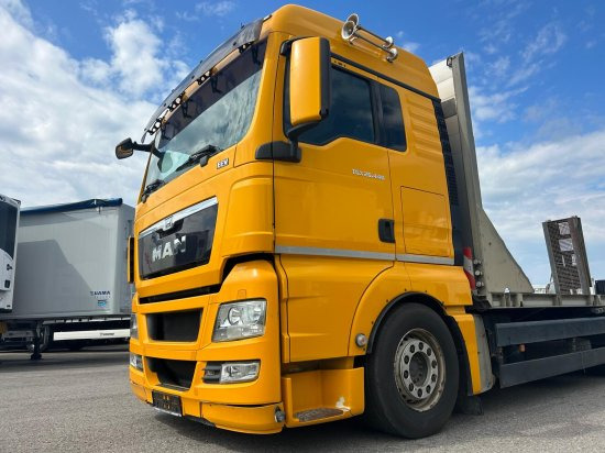 MAN TGX 26.440 Baggertransporter, Retarder, E5 - Camião de caixa aberta/ Plataforma: foto 3 MAN TGX 26.440 Baggertransporter, Retarder, E5 - Camião de caixa aberta/ Plataforma: foto 3