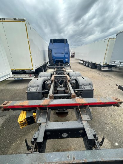 MAN TGX 26.440 XLX 6x2 Liftachse, Euro 6, Motorschaden - Caminhão transportador de contêineres/ Caixa móvel: foto 3 MAN TGX 26.440 XLX 6x2 Liftachse, Euro 6, Motorschaden - Caminhão transportador de contêineres/ Caixa móvel: foto 3