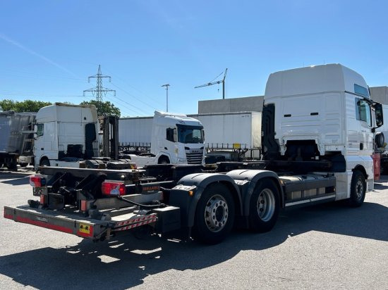 MAN TGX 26.470 XXL, 6x2, Liftachse, EURO6, Intarder, - Caminhão transportador de contêineres/ Caixa móvel: foto 5 MAN TGX 26.470 XXL, 6x2, Liftachse, EURO6, Intarder, - Caminhão transportador de contêineres/ Caixa móvel: foto 5