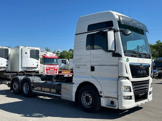 MAN TGX 26.470 XXL, 6x2, Liftachse, EURO6, Intarder, - Caminhão transportador de contêineres/ Caixa móvel: foto 3 MAN TGX 26.470 XXL, 6x2, Liftachse, EURO6, Intarder, - Caminhão transportador de contêineres/ Caixa móvel: foto 3