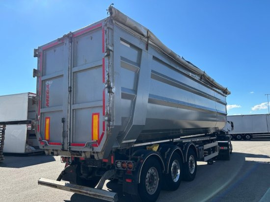 MEGA Schrott-Kippmulde, Portaltüren, SAF Achse, Liftachse, Alufelgen - Semireboque basculante: foto 5 MEGA Schrott-Kippmulde, Portaltüren, SAF Achse, Liftachse, Alufelgen - Semireboque basculante: foto 5