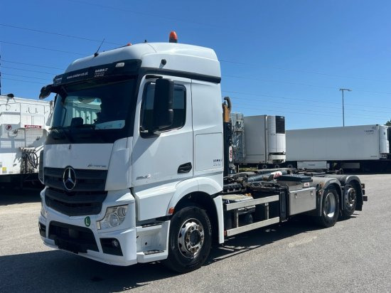 Mercedes-Benz Actros 2545 6x2 Hyva Abroller, E6 ,Retarder, Lenk-Liftachse, Schub-Knick - Caminhão polibenne: foto 2 Mercedes-Benz Actros 2545 6x2 Hyva Abroller, E6 ,Retarder, Lenk-Liftachse, Schub-Knick - Caminhão polibenne: foto 2