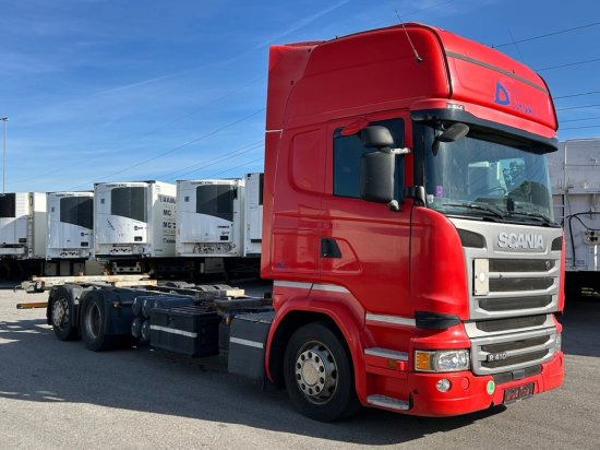 Scania R410 6x2 Topline, BDF, E6, Automatik, Redarter, Standklima, Liftachse - Caminhão transportador de contêineres/ Caixa móvel: foto 3 Scania R410 6x2 Topline, BDF, E6, Automatik, Redarter, Standklima, Liftachse - Caminhão transportador de contêineres/ Caixa móvel: foto 3