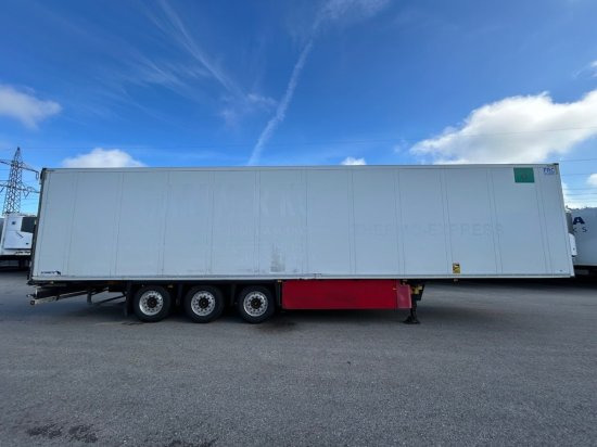 Schmitz SCB S3B Kühlauflieger, TK SLXe 400, Liftachse, Doppelstock, Blumenbreite - Semireboque isotérmico: foto 4 Schmitz SCB S3B Kühlauflieger, TK SLXe 400, Liftachse, Doppelstock, Blumenbreite - Semireboque isotérmico: foto 4