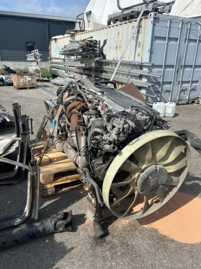 MAN TGX 18.440 only Motor und ZF-Getriebe, Motortyp: D2676LF26, E6 - Tractor: foto 1 MAN TGX 18.440 only Motor und ZF-Getriebe, Motortyp: D2676LF26, E6 - Tractor: foto 1