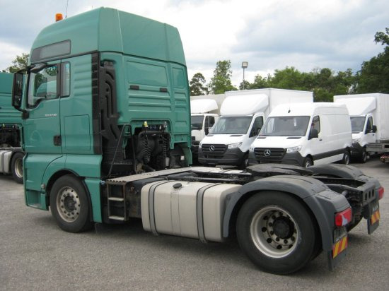 MAN TGX 18.500 XXL Intarder EURO 6 Motorschaden - Tractor: foto 5 MAN TGX 18.500 XXL Intarder EURO 6 Motorschaden - Tractor: foto 5