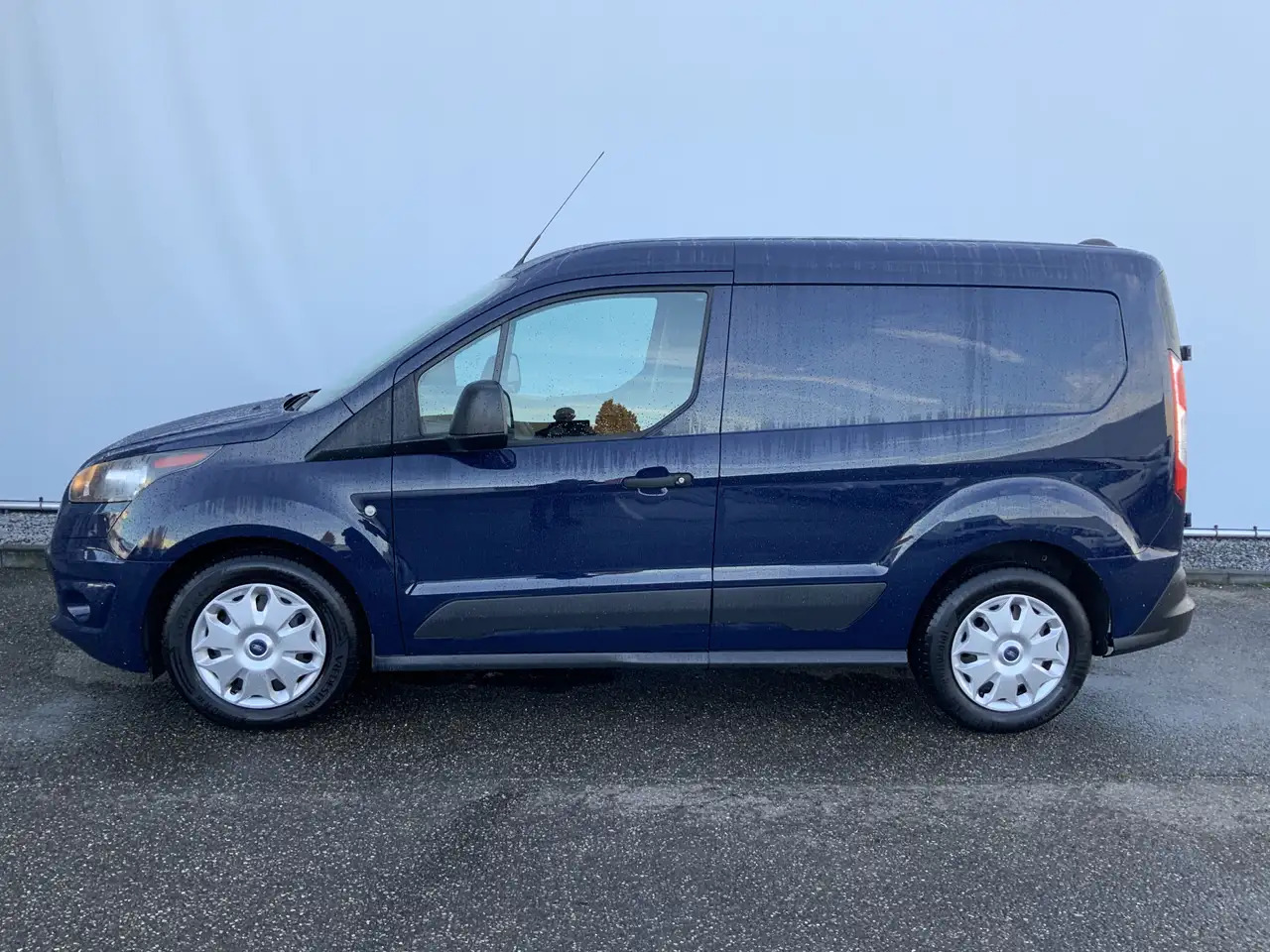 Ford Transit Connect 1.5 TDCI L1 Trend Airco Cruise Trekhaak 1200 kg Ca - Furgão compacto: foto 3 Ford Transit Connect 1.5 TDCI L1 Trend Airco Cruise Trekhaak 1200 kg Ca - Furgão compacto: foto 3