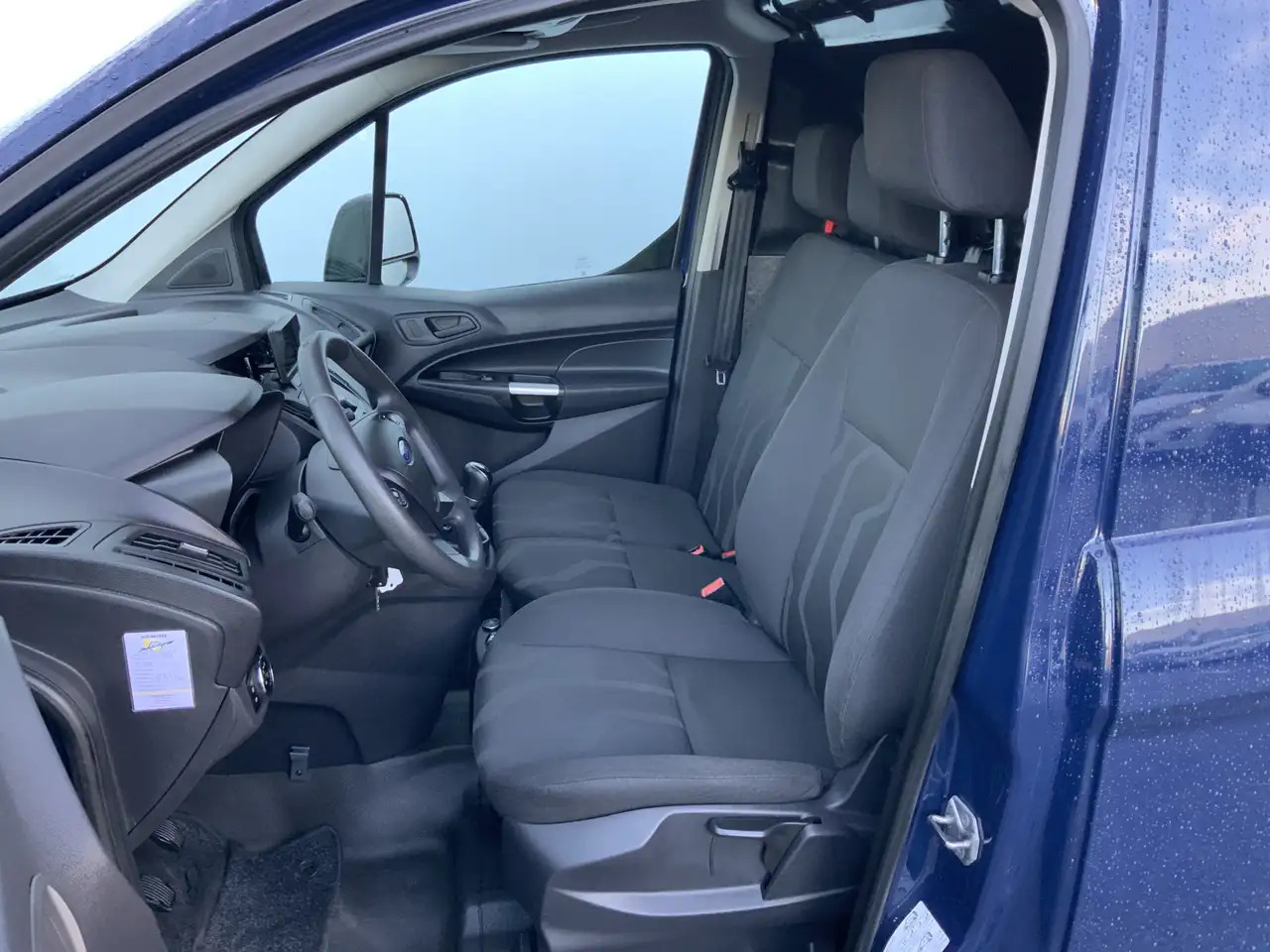Ford Transit Connect 1.5 TDCI L1 Trend Airco Cruise Trekhaak 1200 kg Ca - Furgão compacto: foto 4 Ford Transit Connect 1.5 TDCI L1 Trend Airco Cruise Trekhaak 1200 kg Ca - Furgão compacto: foto 4