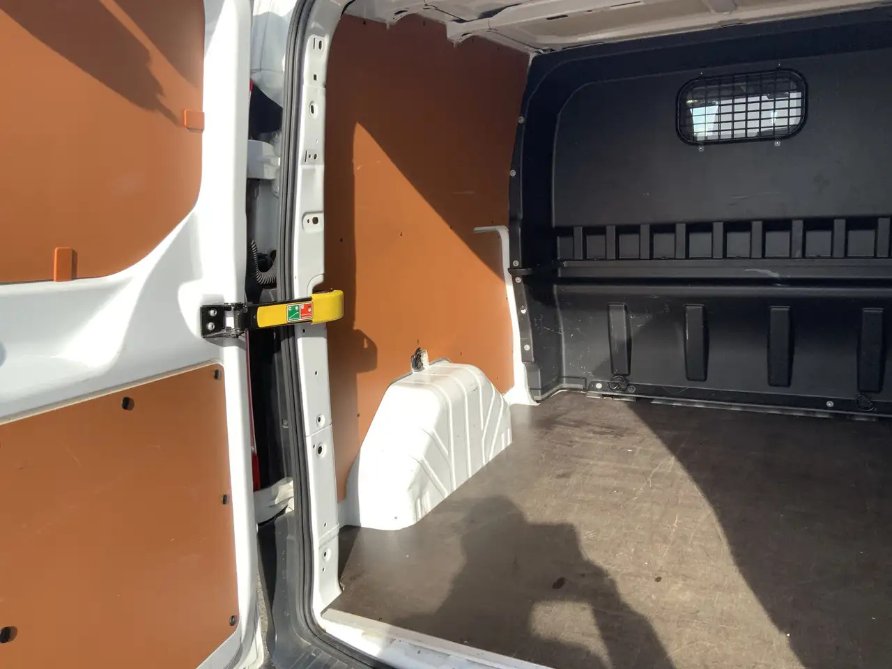 Carrinha cabine dupla Ford Transit Custom 290 2.0 TDCI L2H1 6 Zits Trend DC Airco Cruise Tre: foto 17