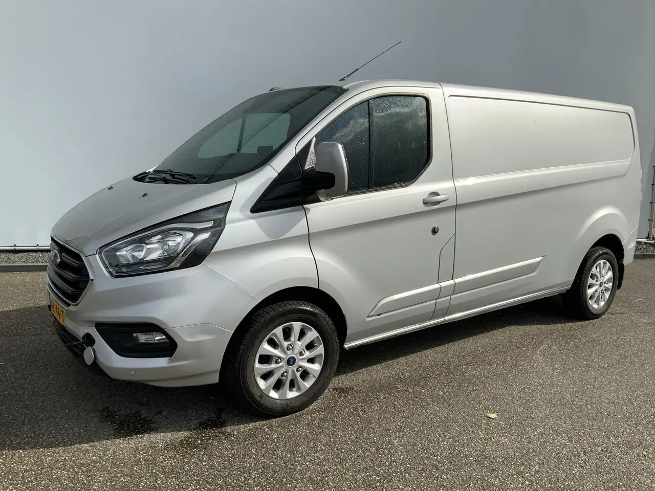 Furgão Ford Transit Custom 300 2.0 TDCI L2H2 (MOTOR DEFECT!!) Airco Navi 3 Zi: foto 1