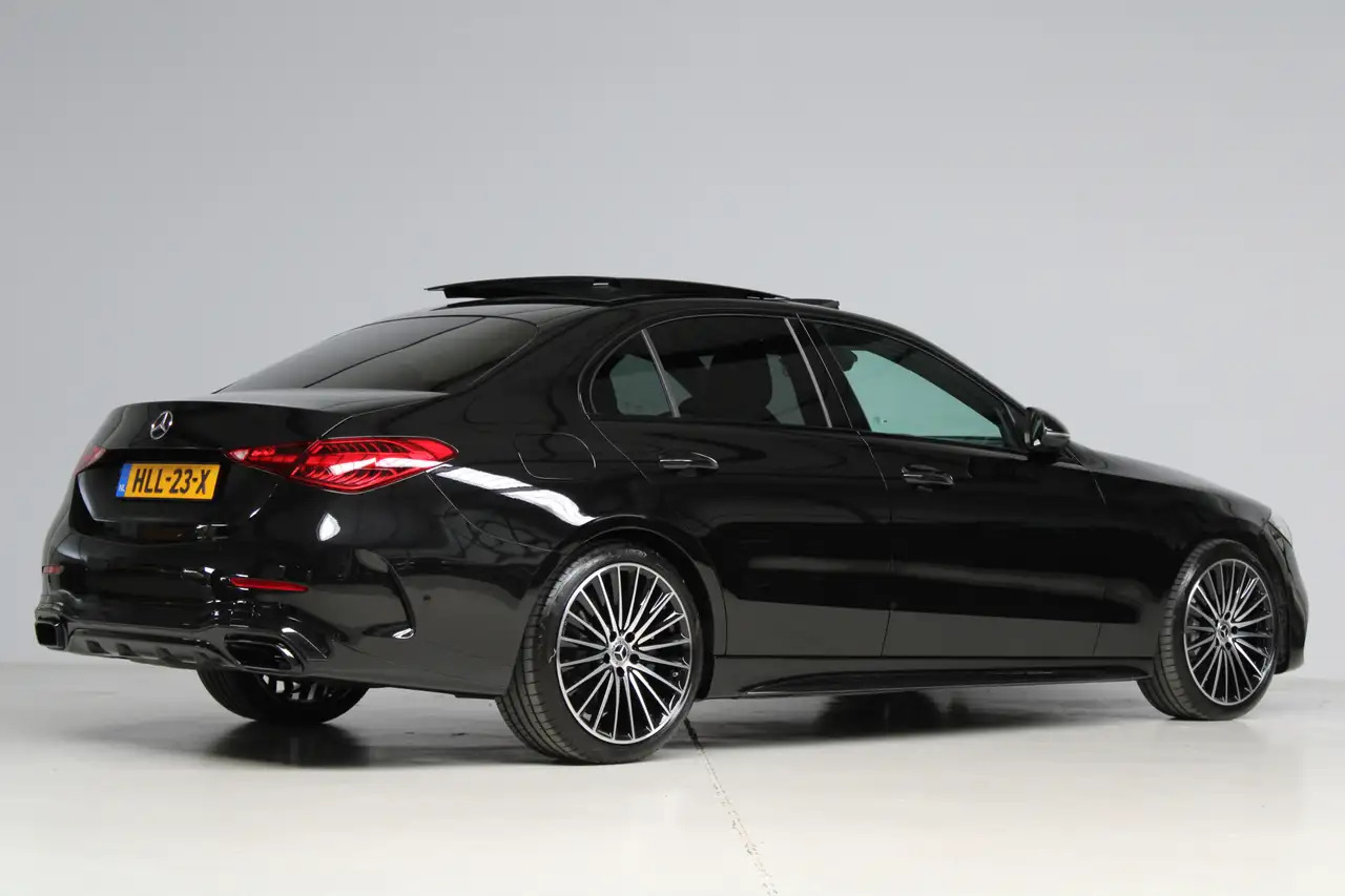 Mercedes-Benz C-klasse AMG-line (Nightpakket, Sfeerverlichting, - Sedã: foto 2 Mercedes-Benz C-klasse AMG-line (Nightpakket, Sfeerverlichting, - Sedã: foto 2