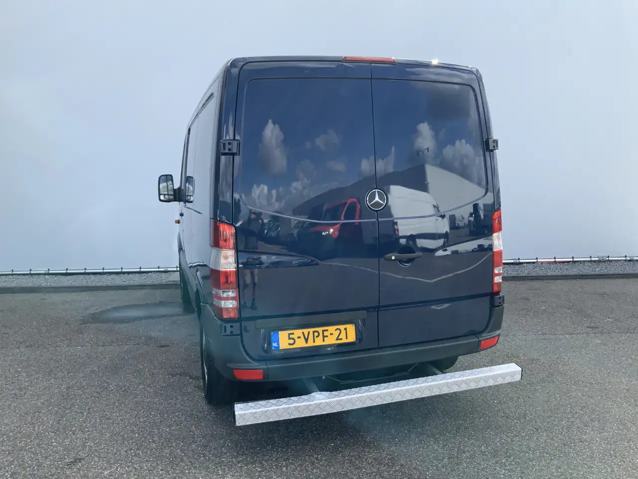 Mercedes-Benz Sprinter 210 2.2 CDI 325 L1H1 Airco Cruise 3 Zits Opstap Ba - Furgão: foto 2 Mercedes-Benz Sprinter 210 2.2 CDI 325 L1H1 Airco Cruise 3 Zits Opstap Ba - Furgão: foto 2
