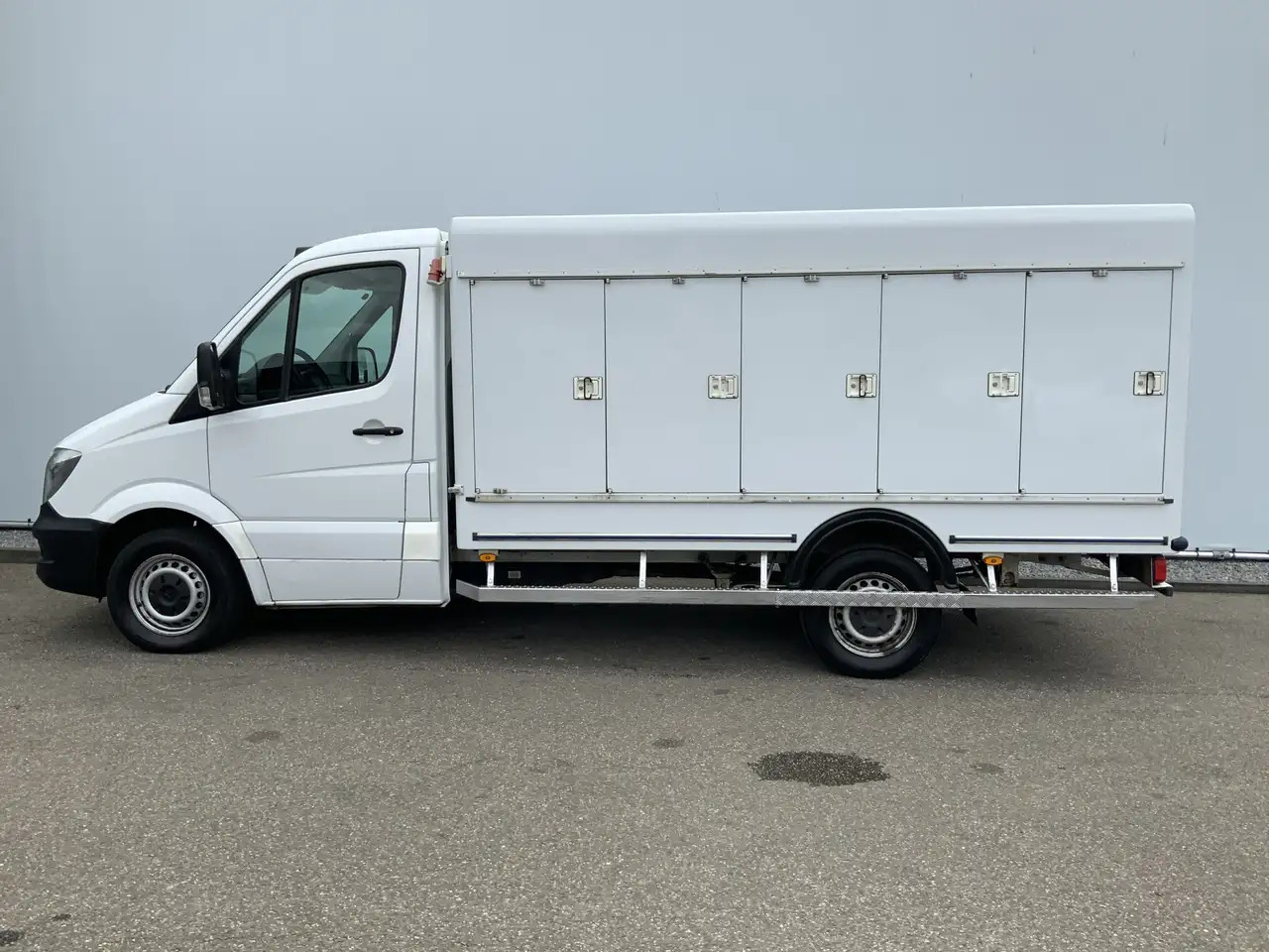 Mercedes-Benz Sprinter 310 2.2 CDI 366 ijswagen 40 gr _0 Deuren 10 Euro 5 - Carrinha frigorífica: foto 2 Mercedes-Benz Sprinter 310 2.2 CDI 366 ijswagen 40 gr _0 Deuren 10 Euro 5 - Carrinha frigorífica: foto 2