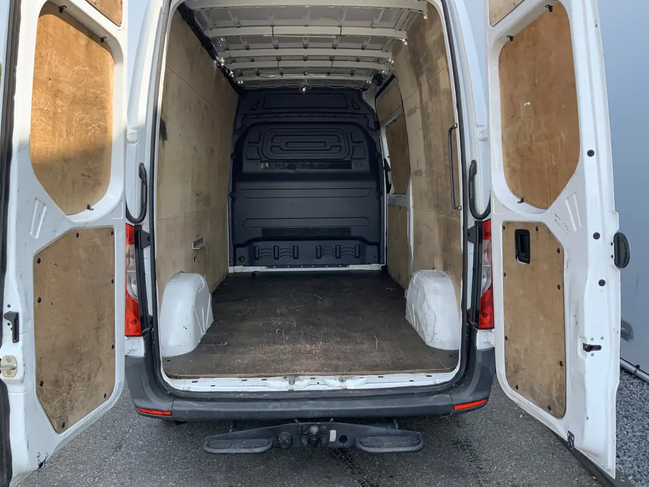Mercedes-Benz Sprinter 311 2.2 CDI L2H2 Automaat Airco 3 Zits 2000 kg Sid - Furgão: foto 5 Mercedes-Benz Sprinter 311 2.2 CDI L2H2 Automaat Airco 3 Zits 2000 kg Sid - Furgão: foto 5