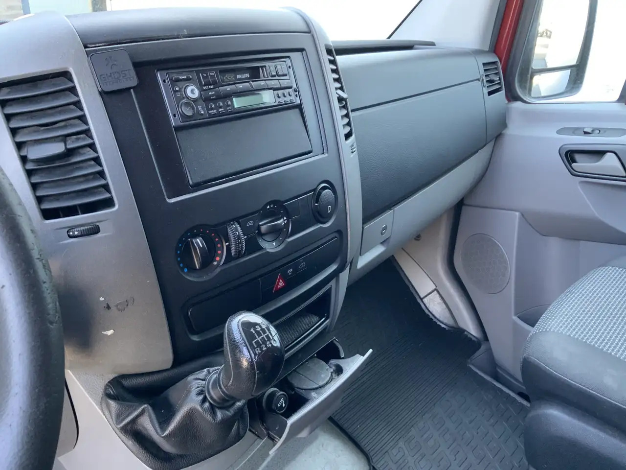 Locação de Mercedes-Benz Sprinter 313 2.2 CDI 366 Vries Auto _40gr 10 Deuren IJS Eur Mercedes-Benz Sprinter 313 2.2 CDI 366 Vries Auto _40gr 10 Deuren IJS Eur: foto 13