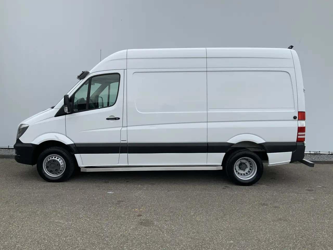 Mercedes-Benz Sprinter 513 2.2 CDI 366 L2H2 Dub Lucht Airco Camera Trekha - Furgão: foto 3 Mercedes-Benz Sprinter 513 2.2 CDI 366 L2H2 Dub Lucht Airco Camera Trekha - Furgão: foto 3