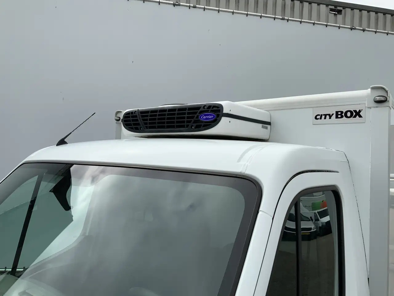Nissan NV400 2.3 dCi L2H2 Acenta Koelauto Carrier Werkt 100 % C - Carrinha frigorífica: foto 2 Nissan NV400 2.3 dCi L2H2 Acenta Koelauto Carrier Werkt 100 % C - Carrinha frigorífica: foto 2