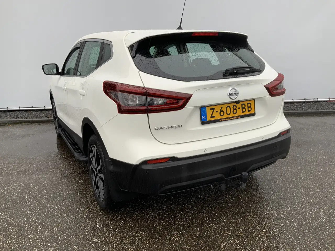 Nissan Qashqai 1.3 DIG-T Visia A SUV Airco Cruise Groot Scherm Na - SUV: foto 3 Nissan Qashqai 1.3 DIG-T Visia A SUV Airco Cruise Groot Scherm Na - SUV: foto 3