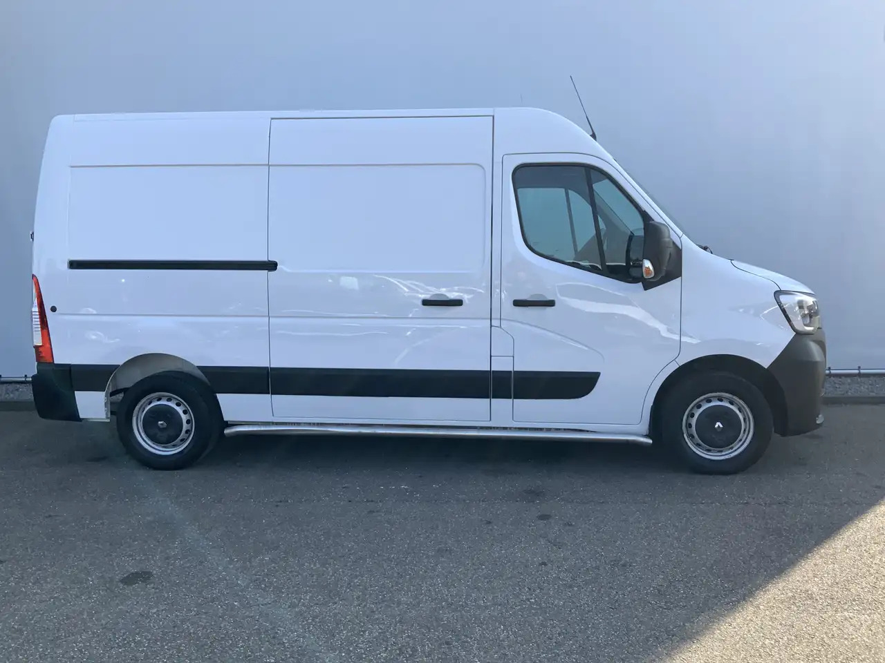 Furgão Renault Master T35 2.3 dCi 135 L2H2 Airco Cruise Navi Side Bar Ca: foto 21