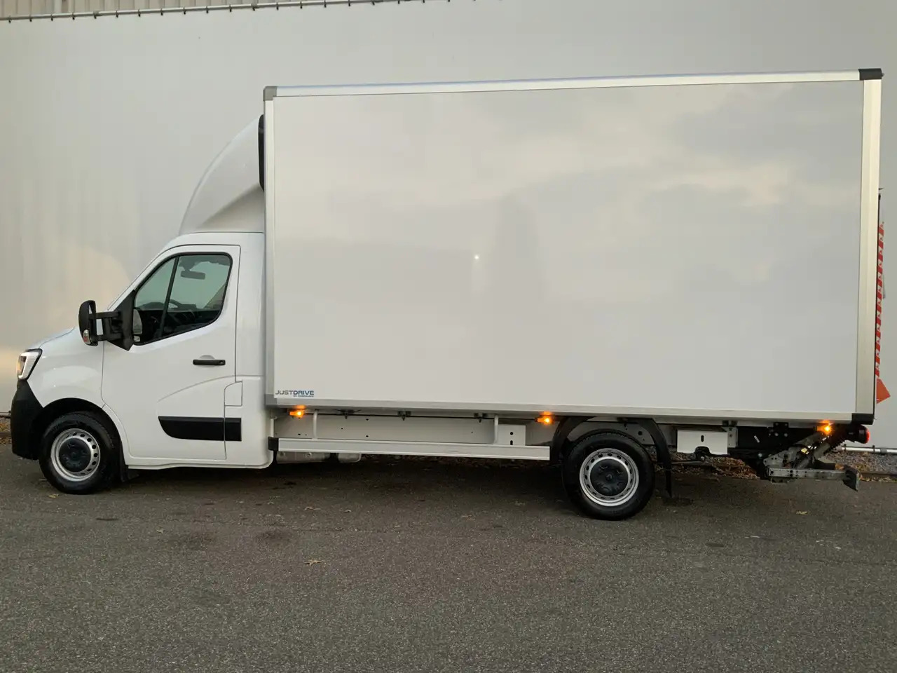 Renault Master T35 2.3 dCi 145 L3 Meubelbak&Klep Zijdeur Airco Cr - Carrinha de contentor: foto 3 Renault Master T35 2.3 dCi 145 L3 Meubelbak&Klep Zijdeur Airco Cr - Carrinha de contentor: foto 3