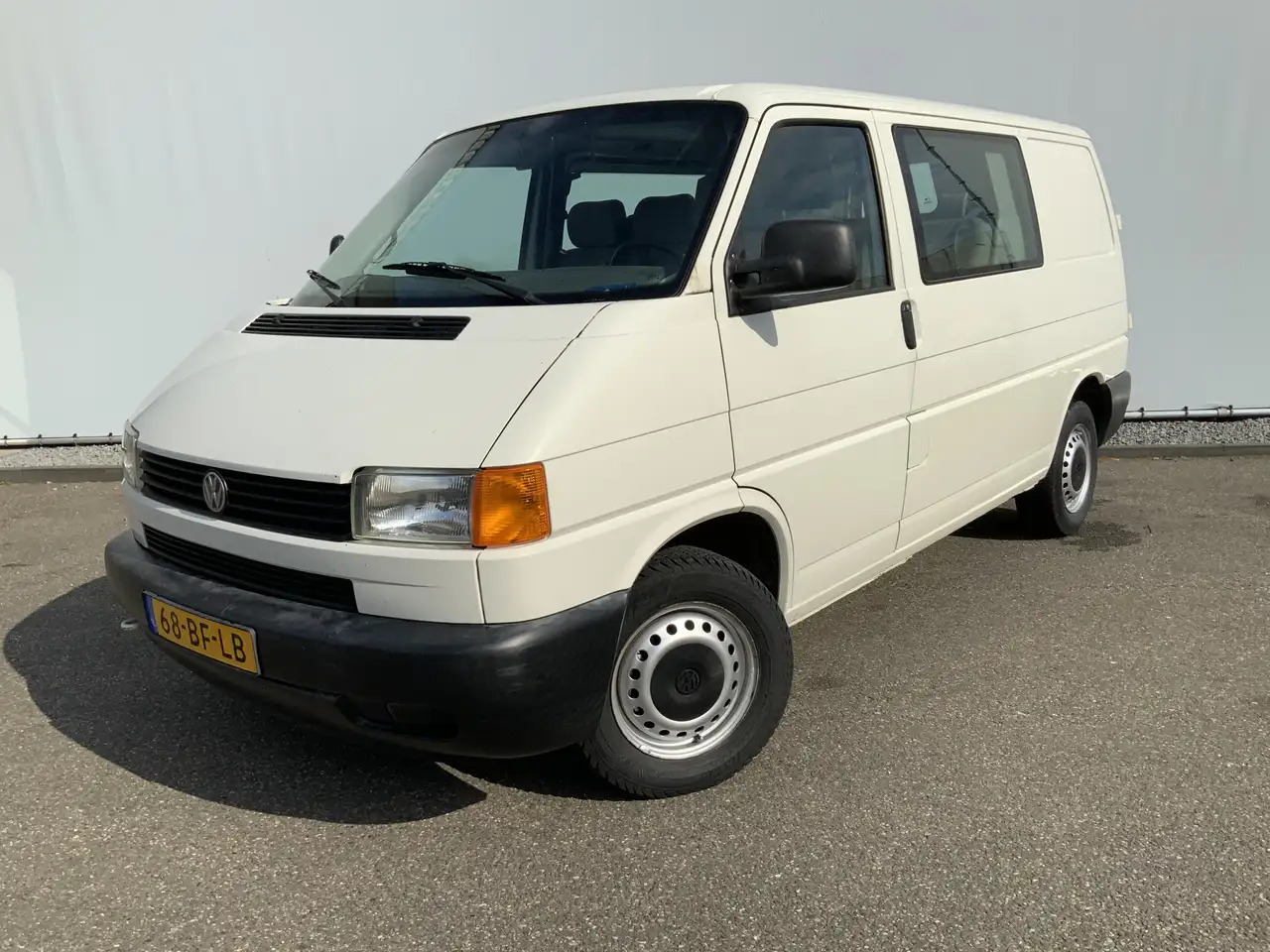 Volkswagen 1.9 TD 292 T800 Dubbel Cab 6 Zits Euro 3 - Carrinha cabine dupla: foto 1 Volkswagen 1.9 TD 292 T800 Dubbel Cab 6 Zits Euro 3 - Carrinha cabine dupla: foto 1