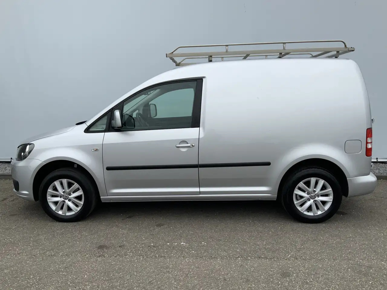 Volkswagen Caddy 1.6 TDI Airco Imperiaal Trekhaak 1400 kg navi Crui - Furgão compacto: foto 3 Volkswagen Caddy 1.6 TDI Airco Imperiaal Trekhaak 1400 kg navi Crui - Furgão compacto: foto 3