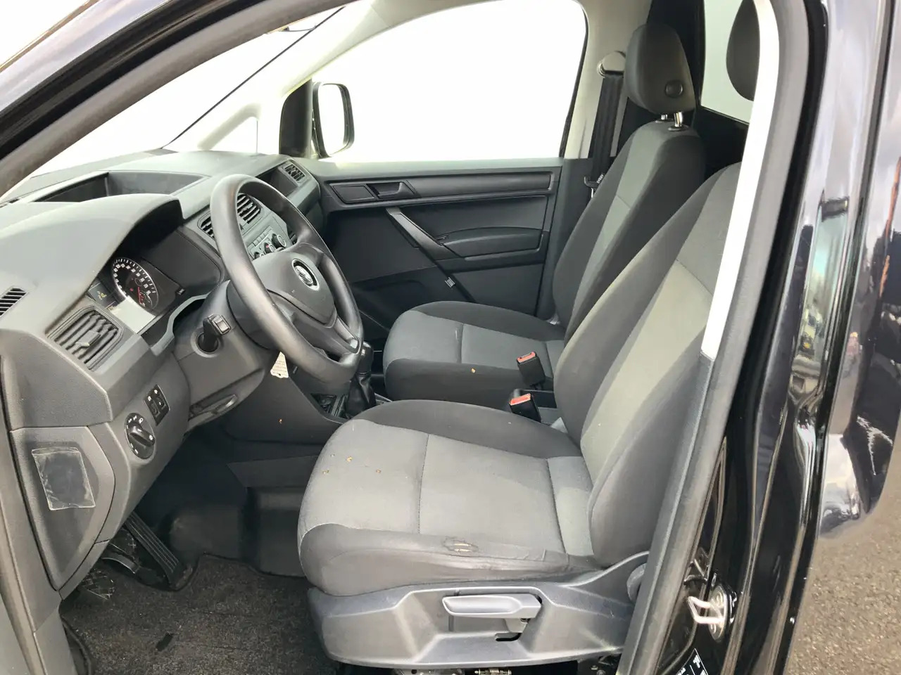 Volkswagen Caddy 2.0 TDI L2H1 BMT Maxi Highline Maxi Rond Om Schade - Furgão compacto: foto 4 Volkswagen Caddy 2.0 TDI L2H1 BMT Maxi Highline Maxi Rond Om Schade - Furgão compacto: foto 4