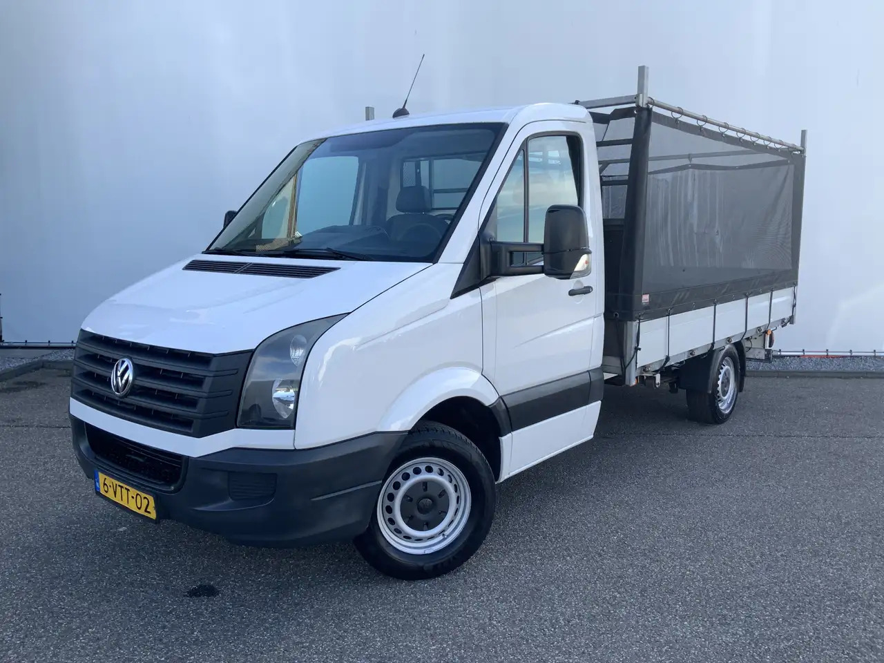 Volkswagen Crafter 50 2.0 TDI L2H1Pick Up Airco Cruise Trekhaak 3500 - Furgão caixa aberta: foto 1 Volkswagen Crafter 50 2.0 TDI L2H1Pick Up Airco Cruise Trekhaak 3500 - Furgão caixa aberta: foto 1