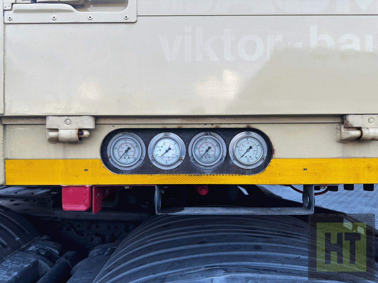 Goldhofer 6-Achs-Tele-Semi mit hydr. Rampen-zwangsgelenkt - Semireboque baixa: foto 3 Goldhofer 6-Achs-Tele-Semi mit hydr. Rampen-zwangsgelenkt - Semireboque baixa: foto 3