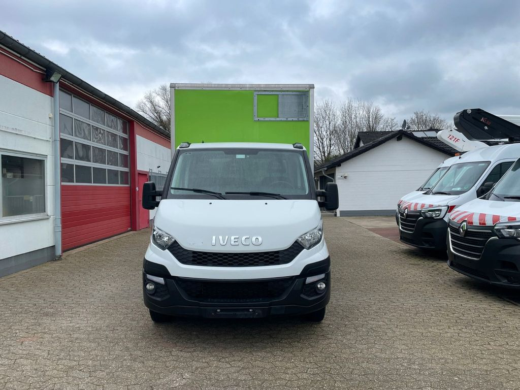 Iveco Daily 35C15 Koffer 4.2m Ladebordwand - Carrinha de contentor: foto 3 Iveco Daily 35C15 Koffer 4.2m Ladebordwand - Carrinha de contentor: foto 3