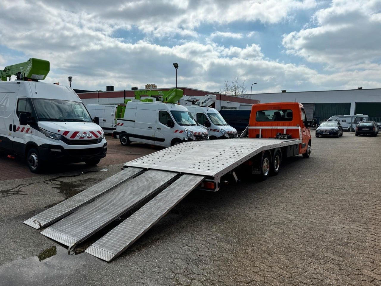 Renault Master Autotransporter - Caminhão reboque: foto 4 Renault Master Autotransporter - Caminhão reboque: foto 4