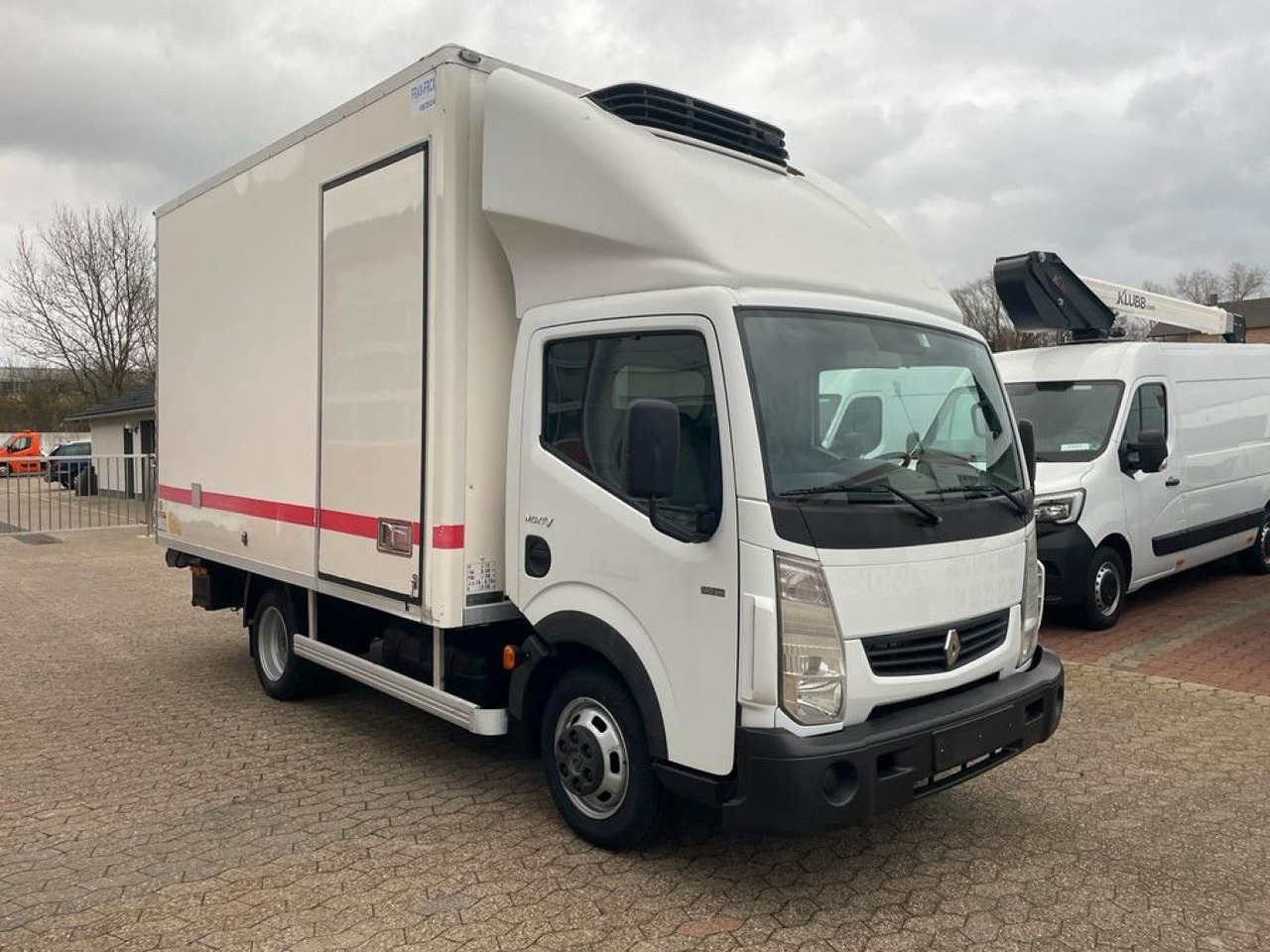Renault Maxity Tiefkühlkoffer Multi-Temp Ladebordwand - Carrinha frigorífica: foto 3 Renault Maxity Tiefkühlkoffer Multi-Temp Ladebordwand - Carrinha frigorífica: foto 3