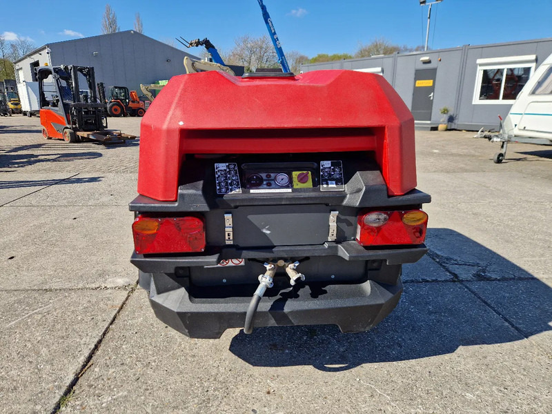 Atlas-Copco CPS2.0 in nieuwstaat met 100 uur! - Compressor de ar: foto 5 Atlas-Copco CPS2.0 in nieuwstaat met 100 uur! - Compressor de ar: foto 5