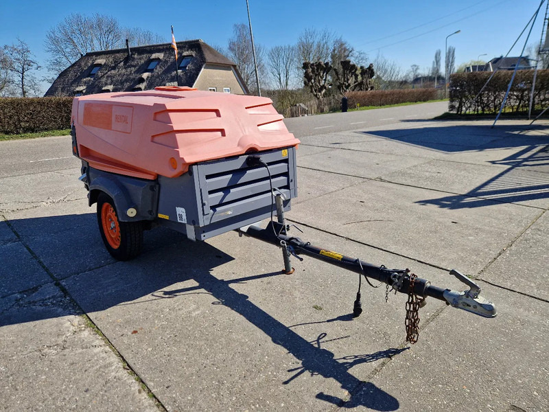 Atlas-Copco XAS57 in zeer nette staat - Compressor de ar: foto 2 Atlas-Copco XAS57 in zeer nette staat - Compressor de ar: foto 2