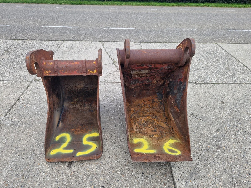 Boforce smalle dieplepel en Verachtert V-bak - Balde de Máquina de construção: foto 1 Boforce smalle dieplepel en Verachtert V-bak - Balde de Máquina de construção: foto 1